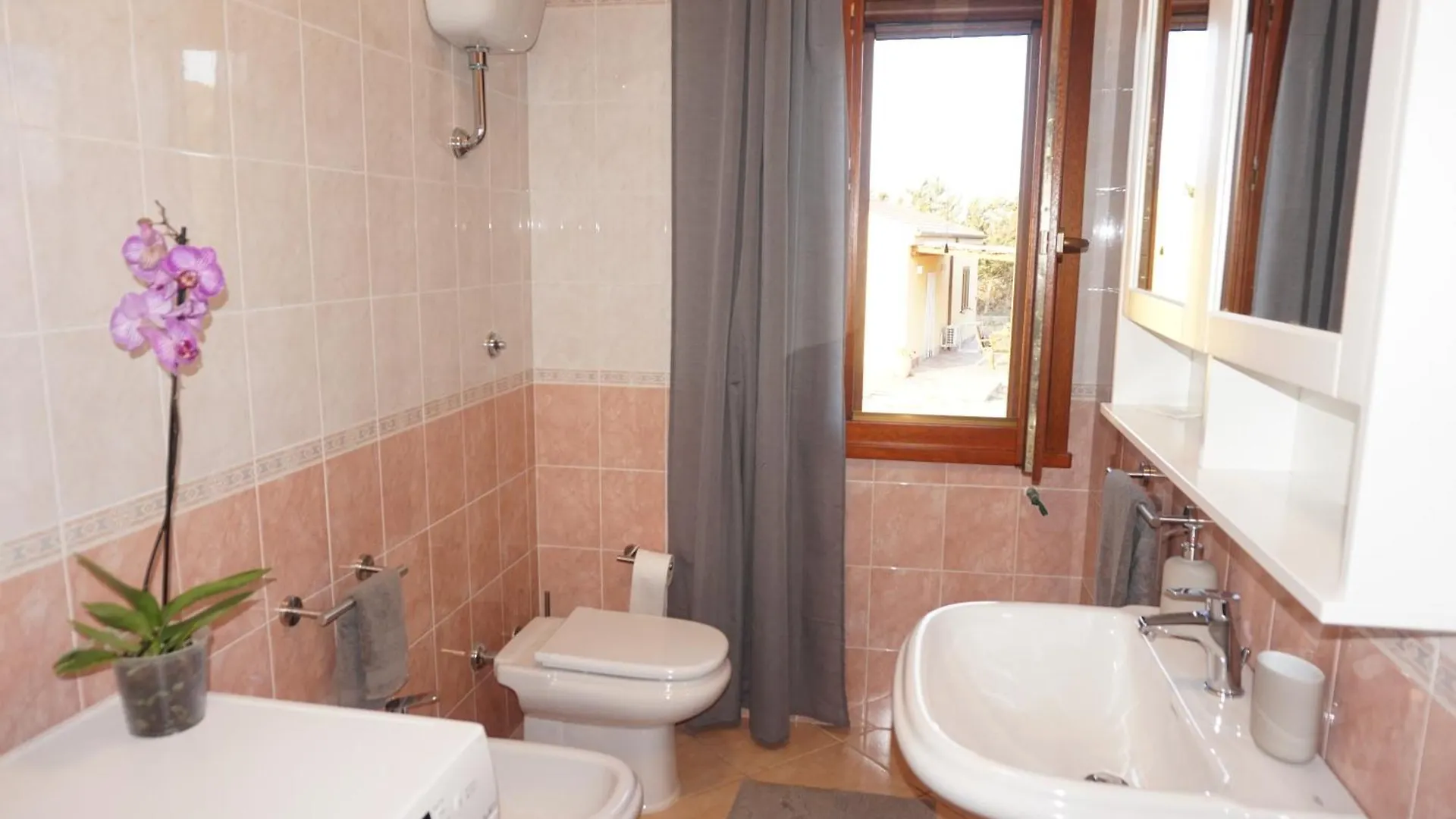Bombarde Natural House Αλγκέρο Ιταλία