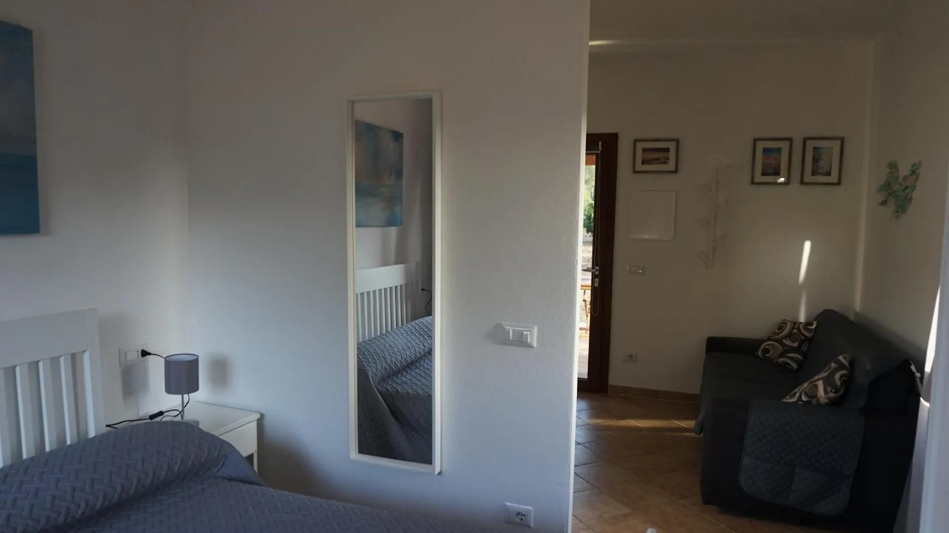 Bombarde Natural House Αλγκέρο