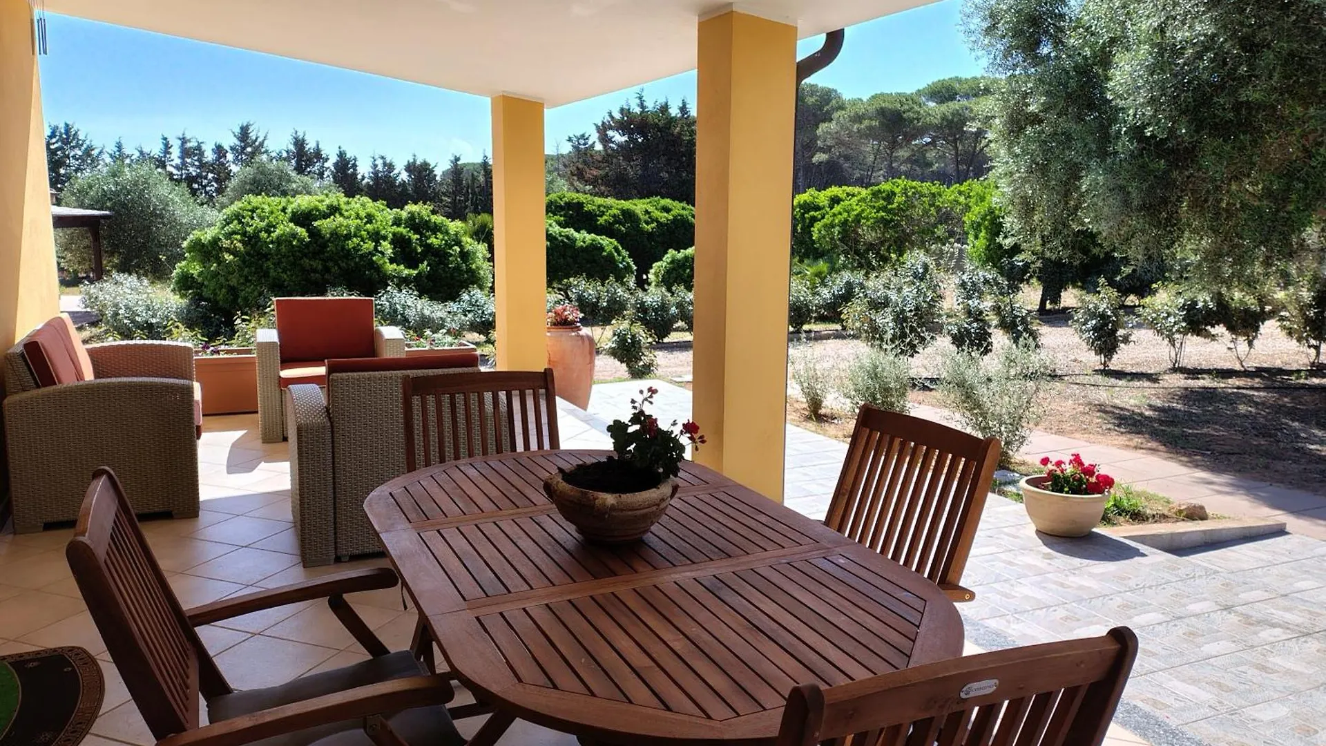 Bombarde Natural House Αλγκέρο 0*,  Ιταλία